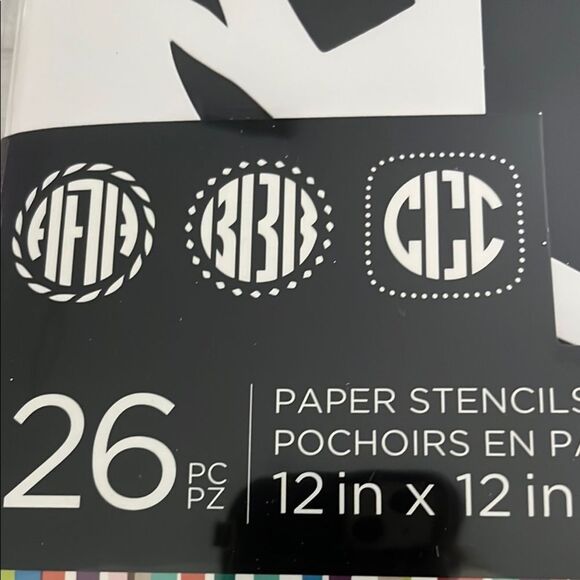 Art Minds Black and White Paper Stencils Set - Picture 7 of 7